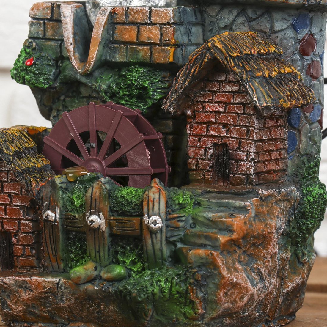 Фонтан декоративный Sima-Land Дом с соломенной крышей 2329056