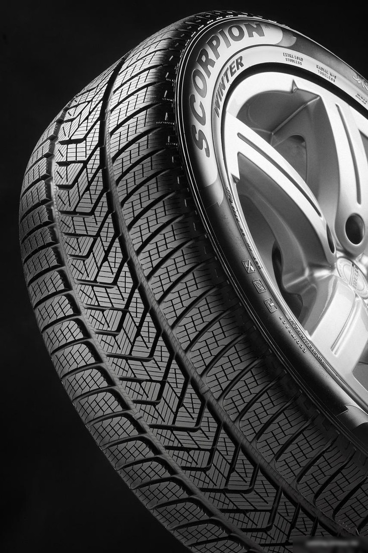 Зимние шины Pirelli Scorpion Winter 315/35R22 111V