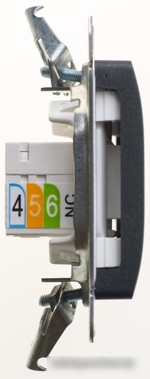Розетка компьютерная Schneider Electric Glossa GSL000785KK