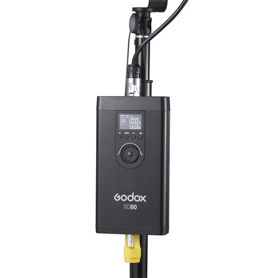 Лампа Godox S60 фокусируемый