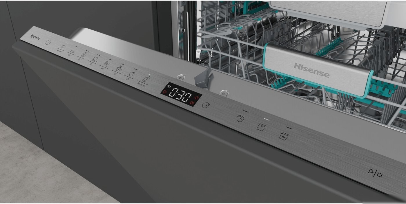 Встраиваемая посудомоечная машина Hisense HV693A65AD