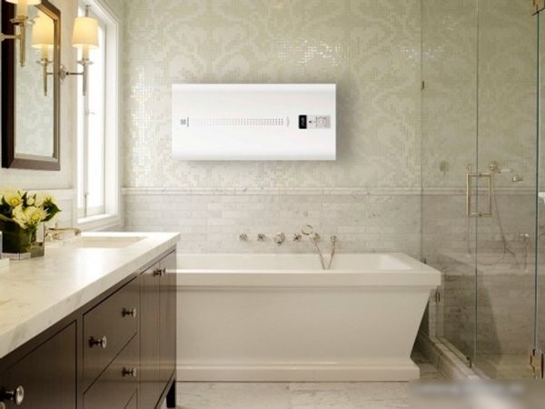 Накопительный электрический водонагреватель Electrolux EWH 50 Centurio IQ 2.0