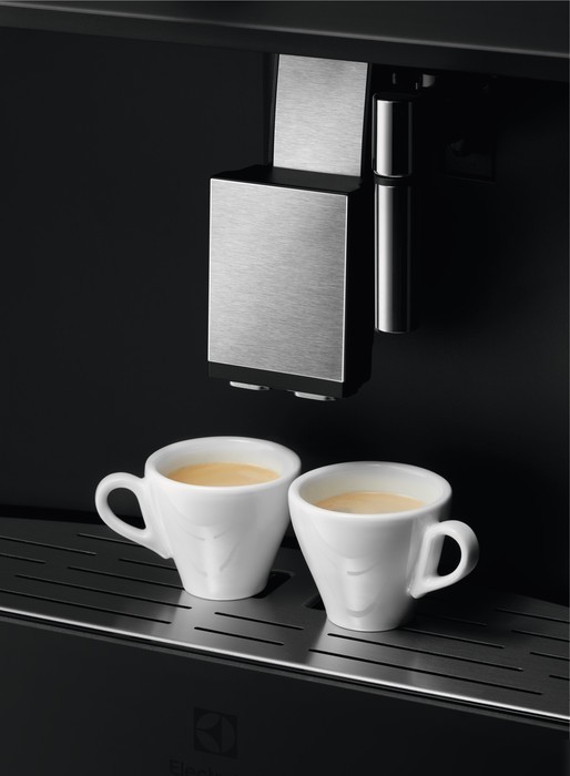 Кофемашина Electrolux EBC85H