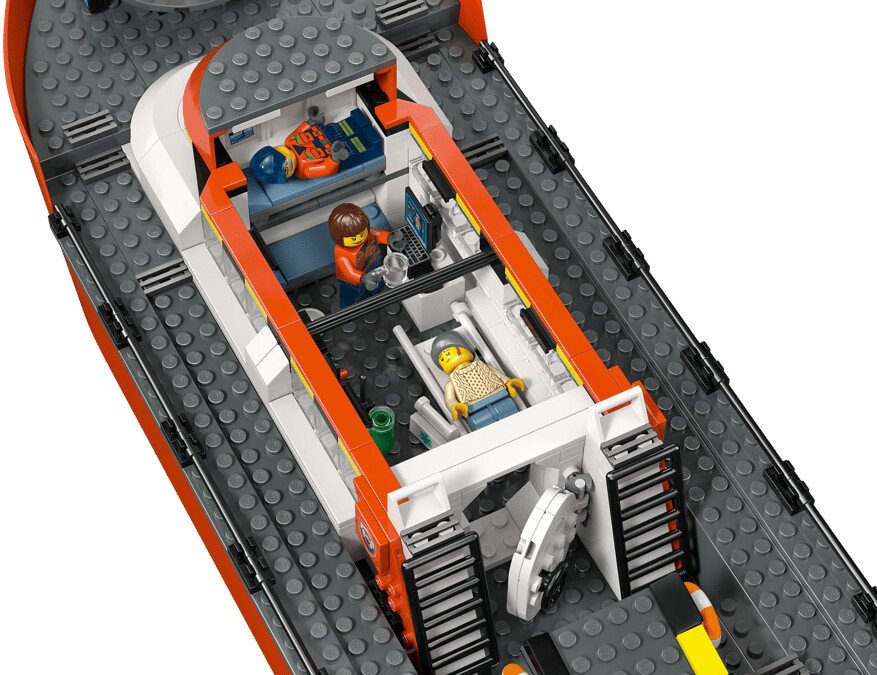 Конструктор LEGO City 60504 Спасательный катер и вертолет береговой охраны