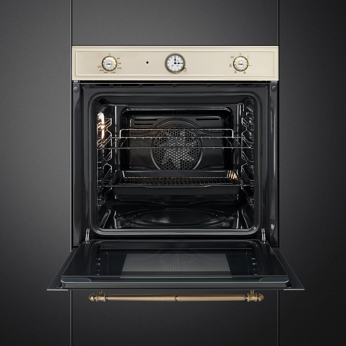 Электрический духовой шкаф Smeg SF67C1PO