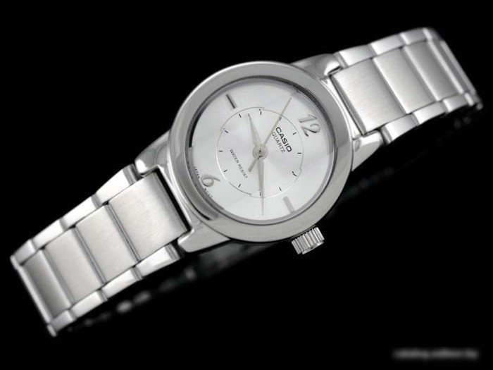Наручные часы Casio LTP-1230D-7C