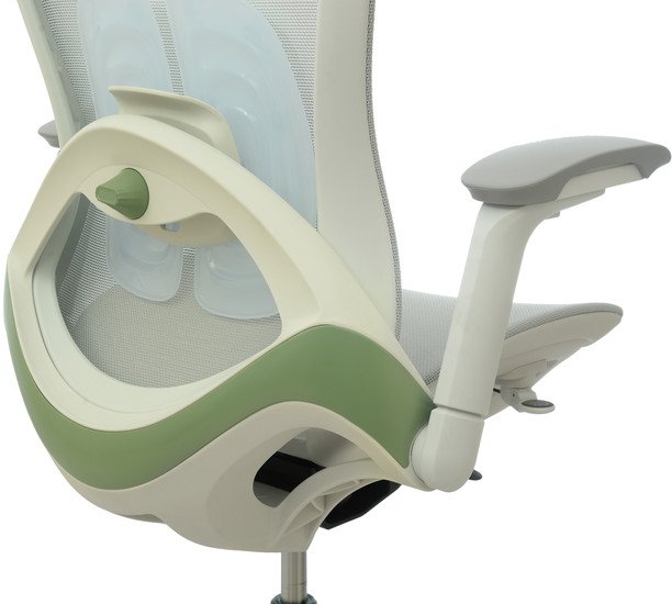 Кресло SPARX Enigma Plus (белый)