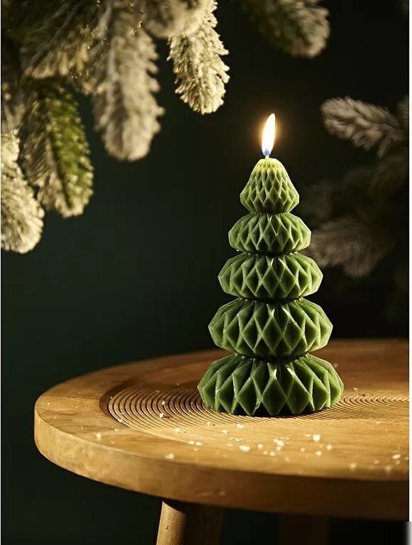 Фигурная свеча Tkano New Year Essential Origami TK24-NY_CND0014 (зеленый)