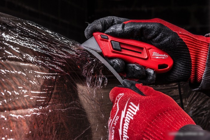 Нож строительный Milwaukee 4932492379