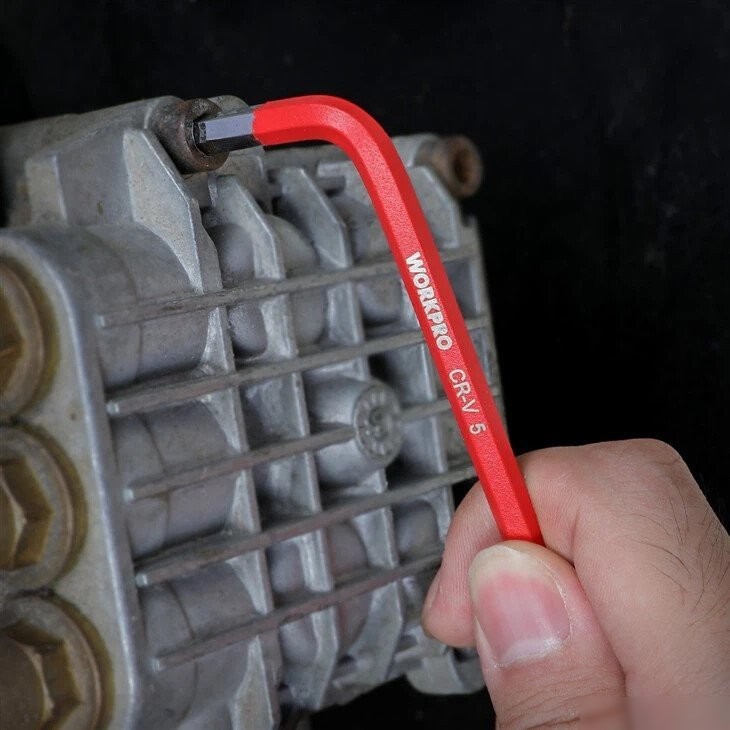 Набор ключей Workpro WP222037 (18 предметов)