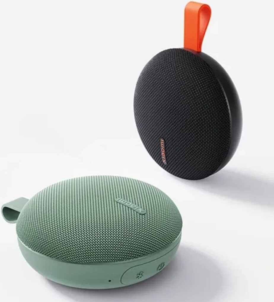 Беспроводная колонка Xiaomi Bluetooth Speaker Essential (черный, международная версия)