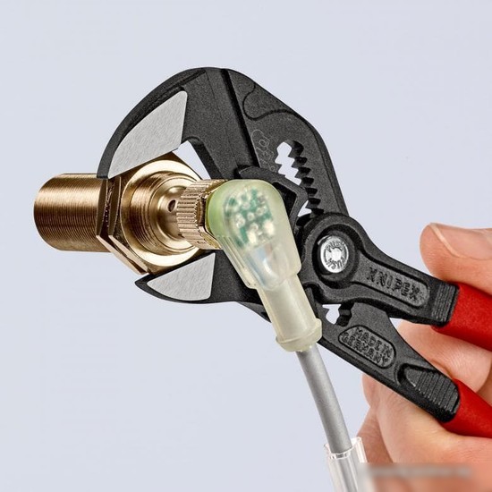 Клещи переставные Knipex 86 01 180