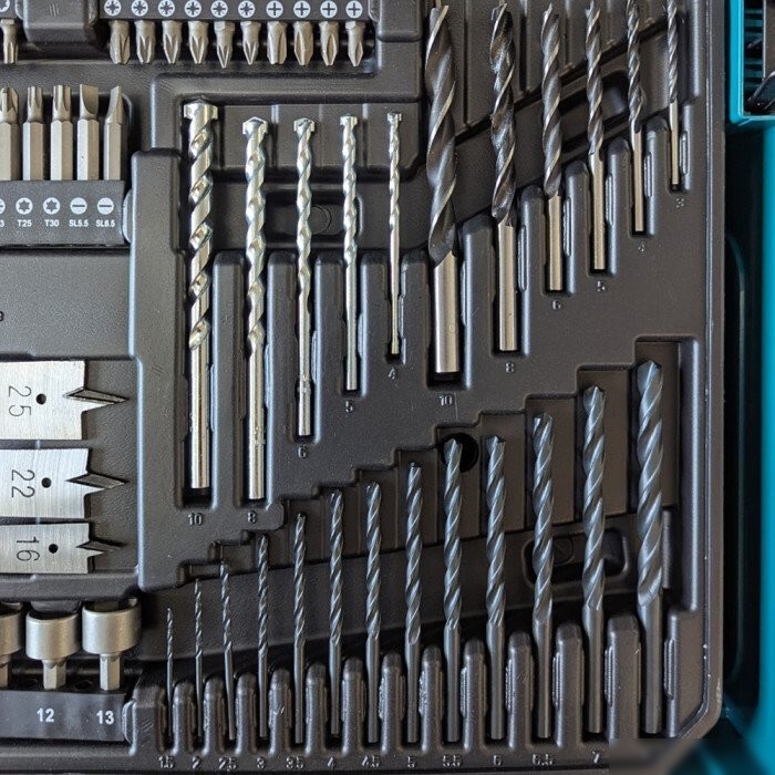Набор бит и сверл Makita E-24913