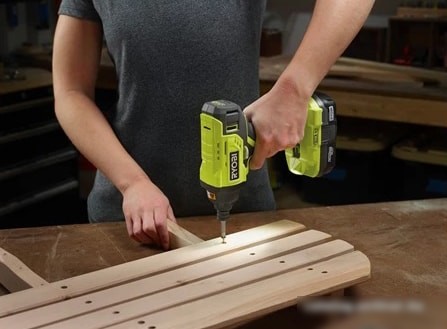 Винтоверт Ryobi R18ID2-0 5133004611 (без АКБ)