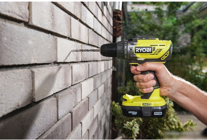 Дрель-шуруповерт Ryobi R18PD3-0