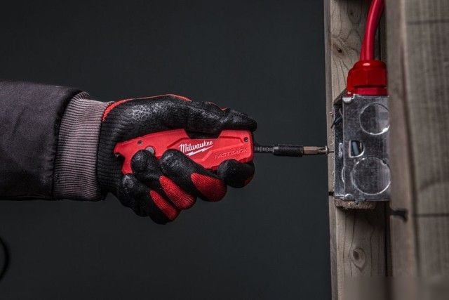 Нож строительный Milwaukee 4932492454