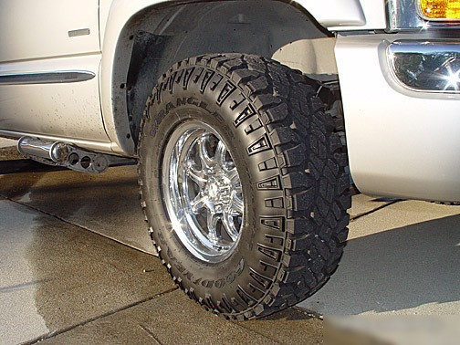 Автомобильные шины Goodyear Wrangler DuraTrac 255/55R19 111Q