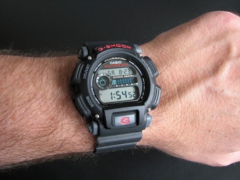 Наручные часы Casio DW-9052-1VER