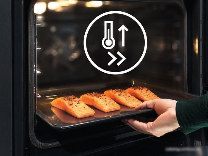 Электрический духовой шкаф Electrolux EOB8S39H