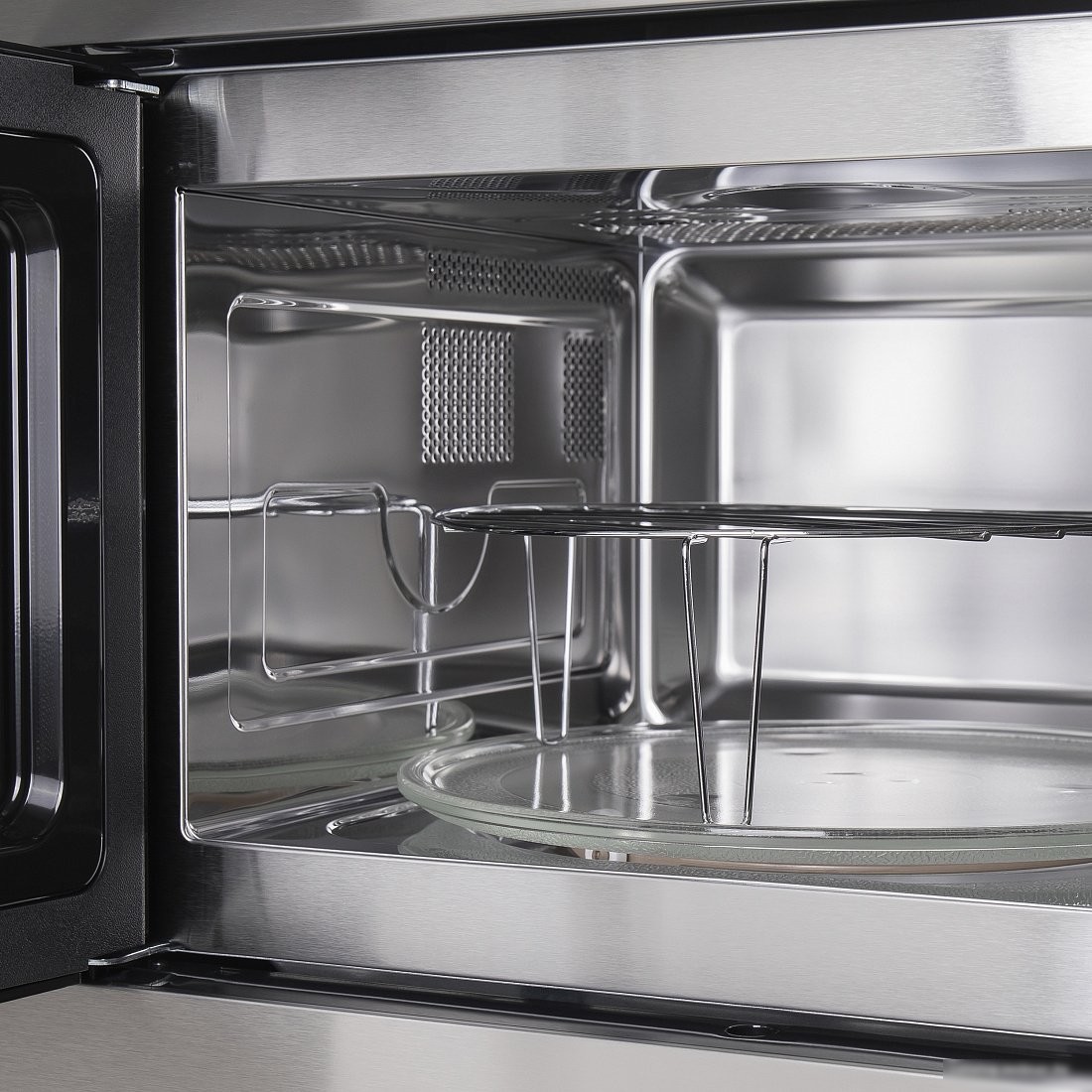 Микроволновая печь MAUNFELD MBMO.25.8S