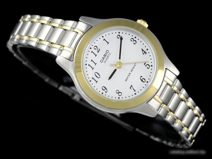 Наручные часы Casio LTP-1128G-7B