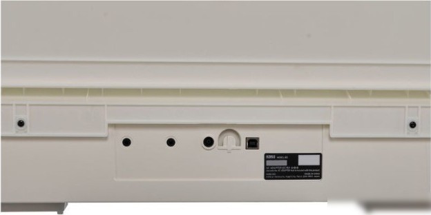 Цифровое пианино KORG B2SP (белый)