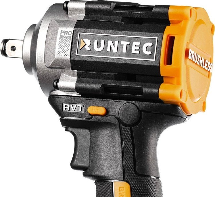 Гайковерт Runtec RT-IW650 (с 2-мя АКБ, сумка)