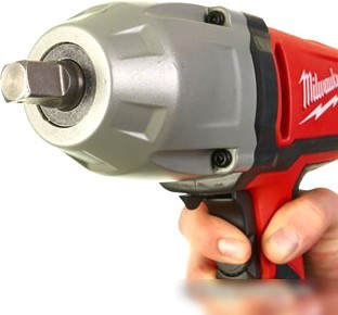 Гайковерт Milwaukee IPWE 400 R 4933451524