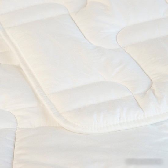 Одеяло Фабрика сна Comfort легкое 140x205