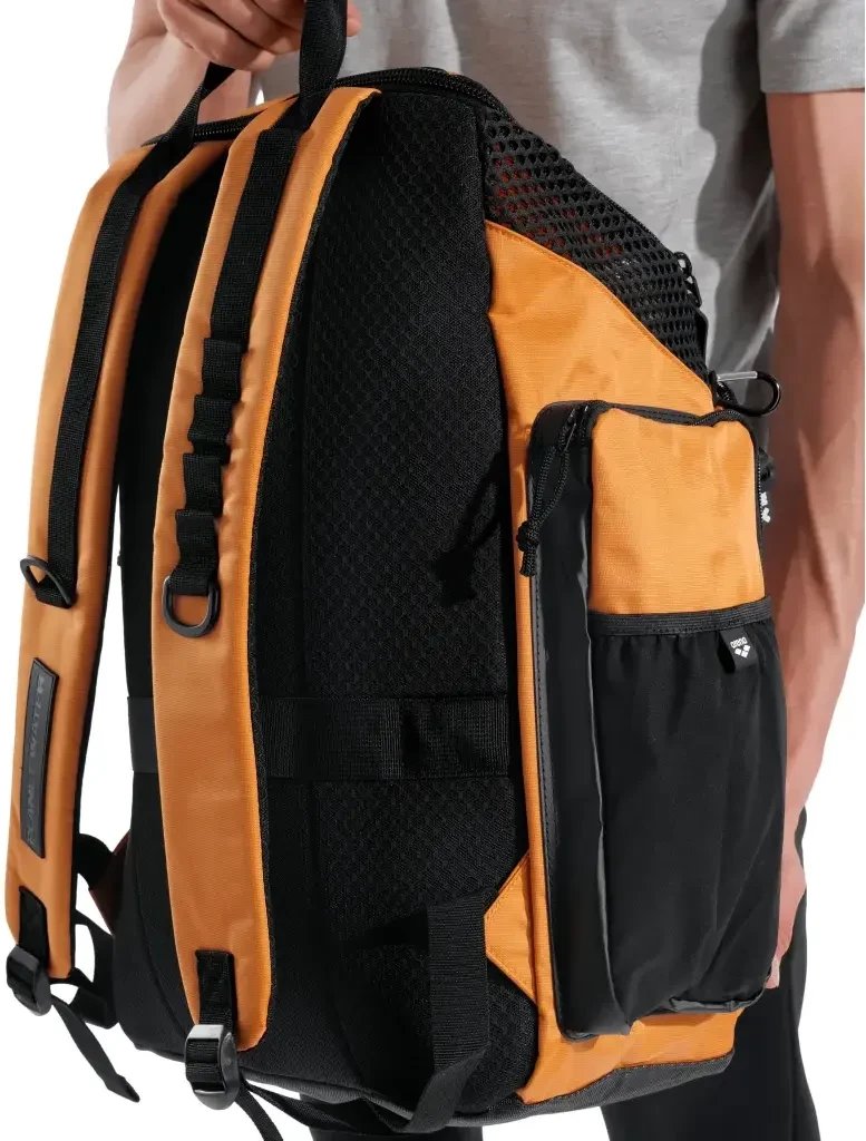 Спортивный рюкзак ARENA One Go Backpack 45L 010231 900
