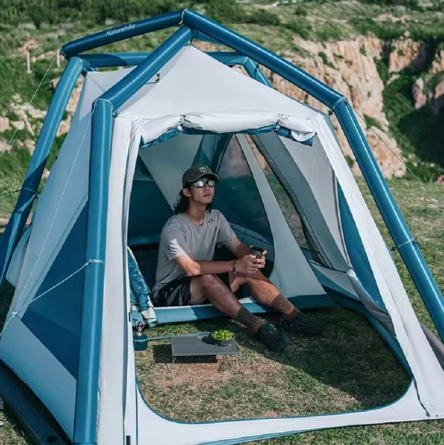 Кемпинговая палатка Naturehike Lingfeng Air 7.3 CNK2300ZP012-73BLW (белый/голубой)
