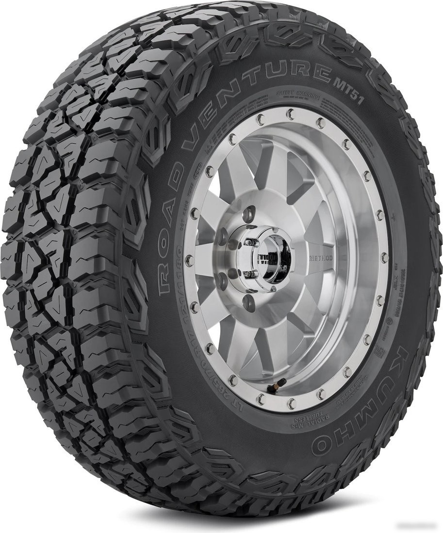 Всесезонные шины Kumho Road Venture MT51 245/70R16 118/115Q