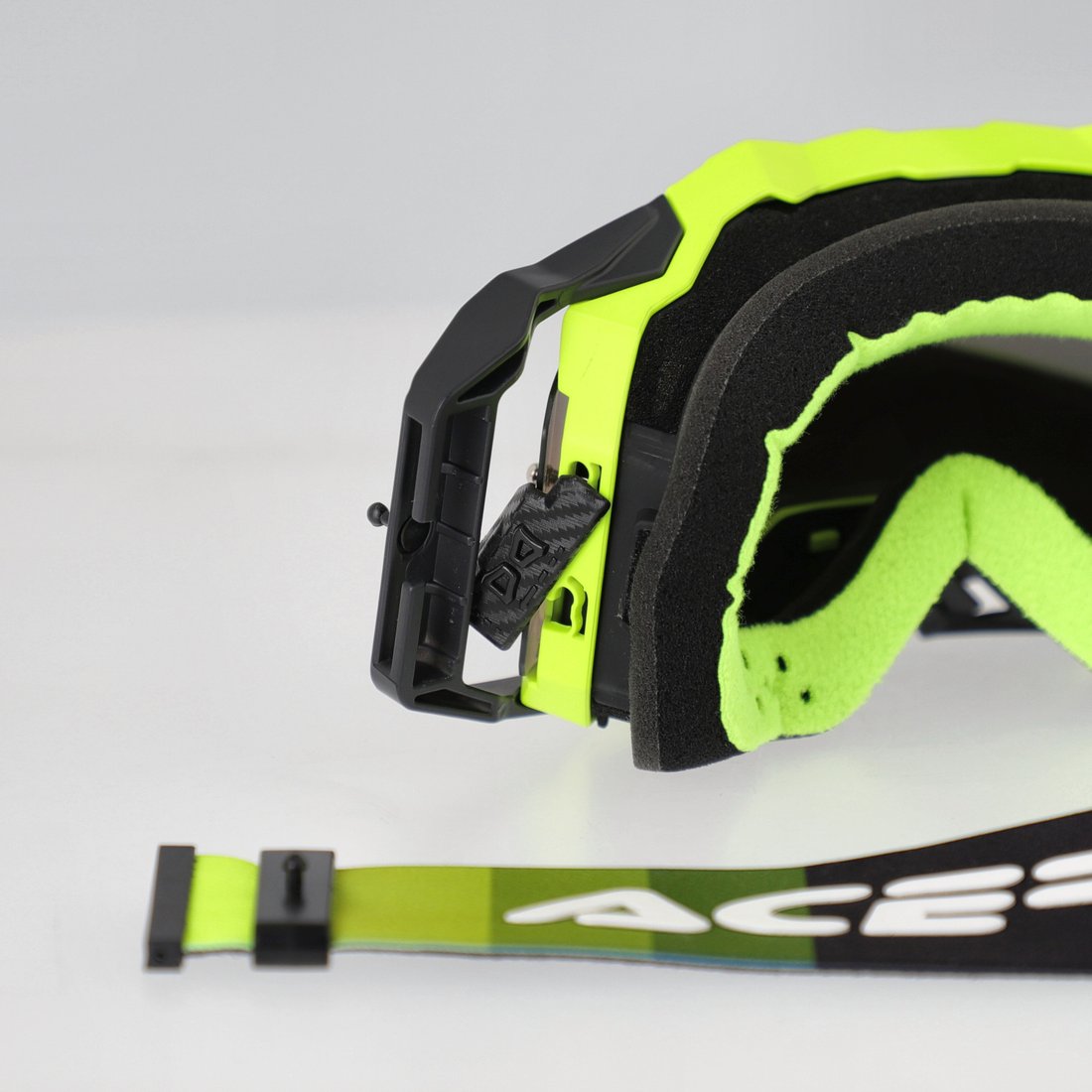 Мотошлем Acerbis Vulcan Mirror 0027508.458 (черный/желтый флуоресцентный)