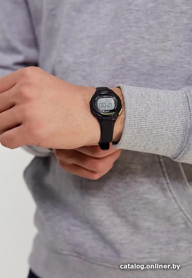 Наручные часы Casio LW-203-1B