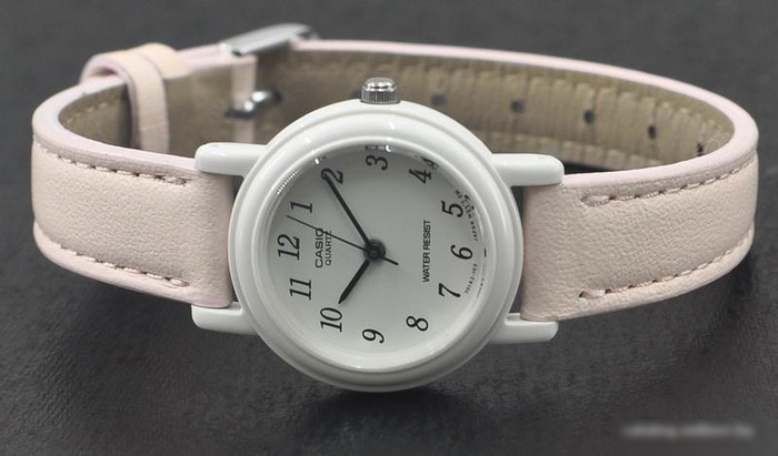 Наручные часы Casio LQ-139L-4B2