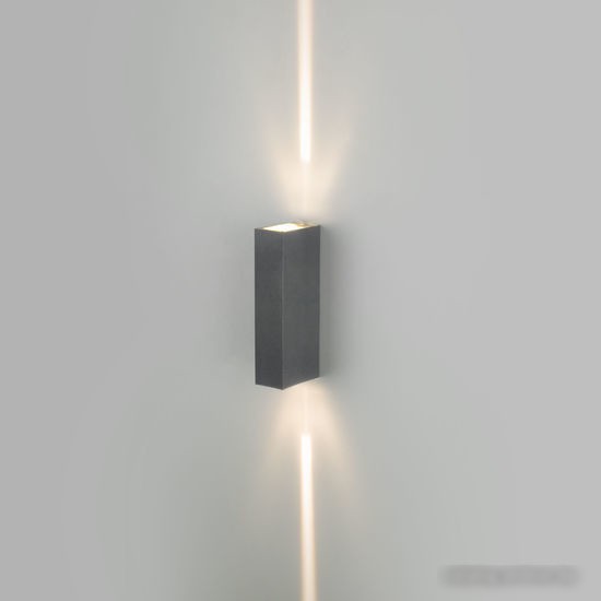 Уличный настенный светильник Elektrostandard Blaze LED 35136/W (серый)
