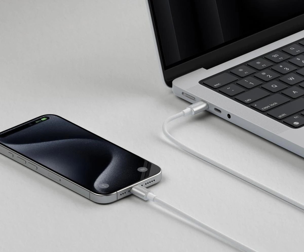Кабель Momax DC30W USB Type-C - USB Type-C (1.5 м, белый)
