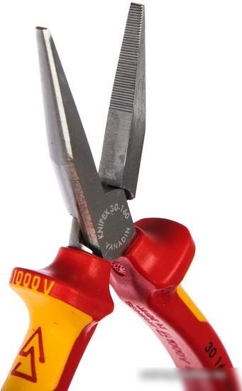Длинногубцы Knipex KN-3016160