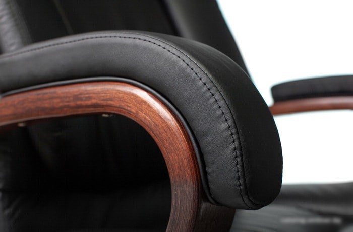 Кресло Бюрократ T-9925WALNUT (черный)