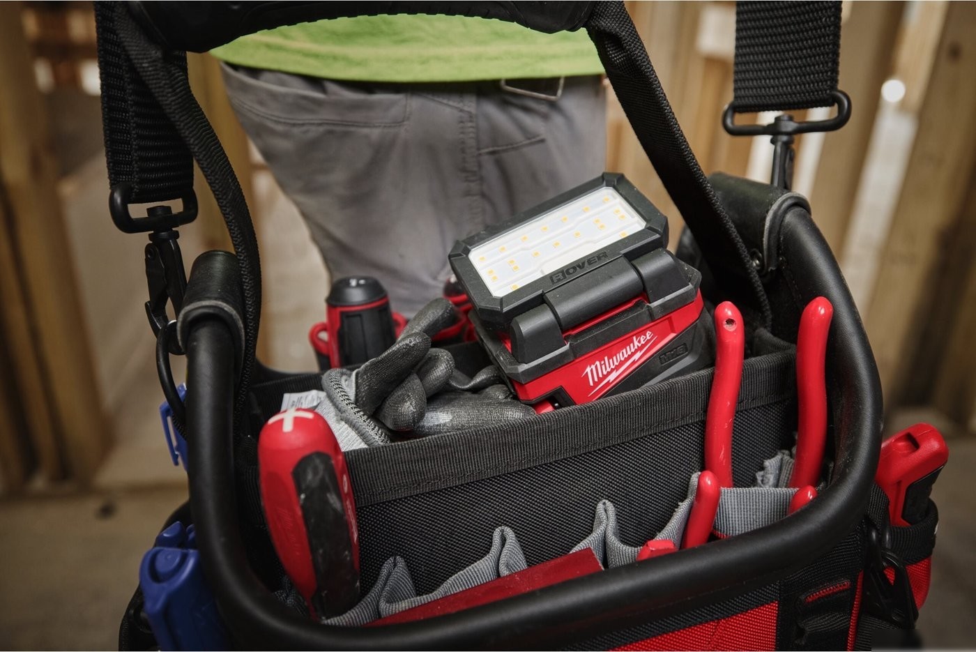 Фонарь Milwaukee M18 ALIS-0 4933498148