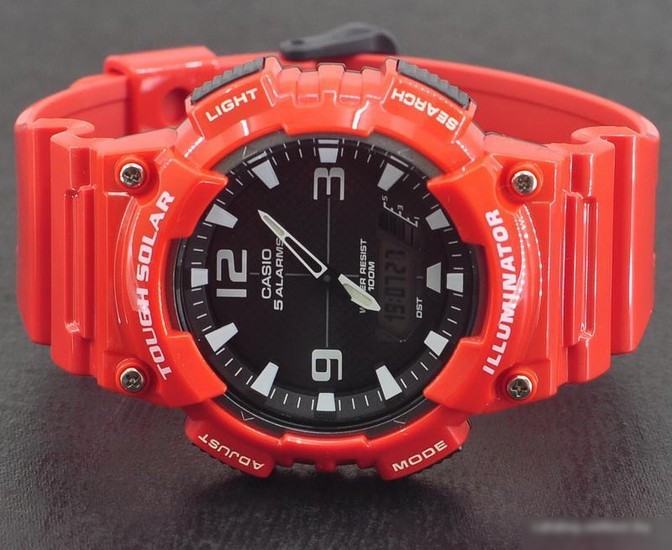 Наручные часы Casio AQ-S810WC-4A