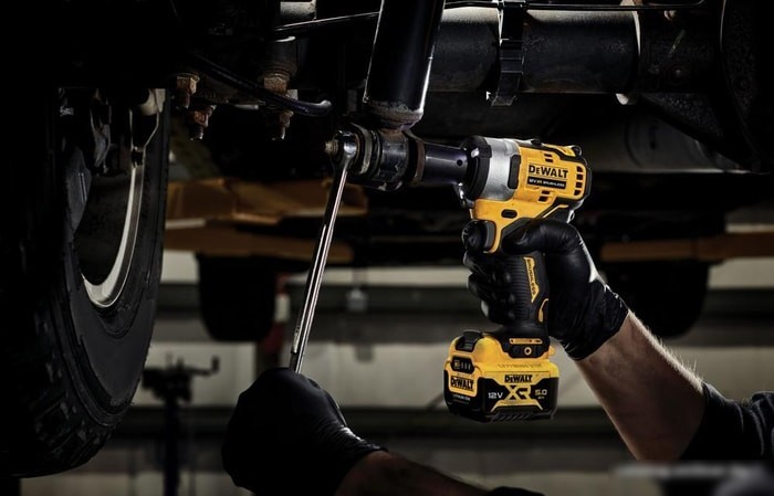 Гайковерт DeWalt DCF901P1 Xtreme Subcompact (с 1-м АКБ, кейс)
