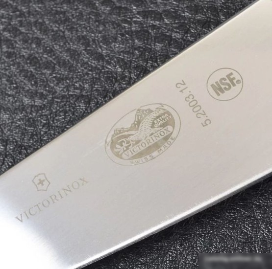 Кухонный нож Victorinox 5.2003.12
