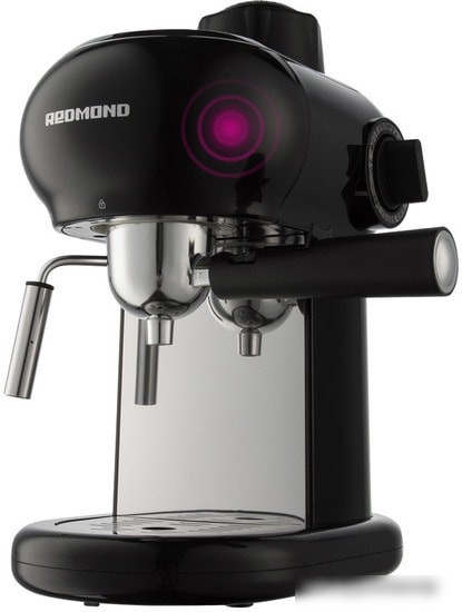 Рожковая бойлерная кофеварка Redmond RCM-1521