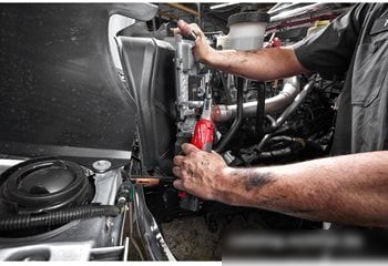 Трещотка Milwaukee M12 FHIR38-0 4933478172 (без АКБ)