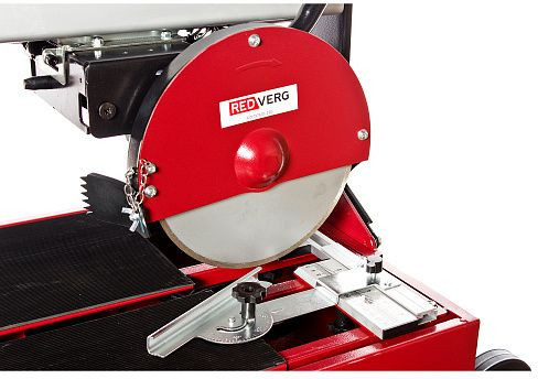 Электрический плиткорез RedVerg RD-TC920-230