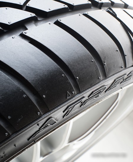 Автомобильные шины Sailun Atrezzo ZSR 215/35R18 84Y
