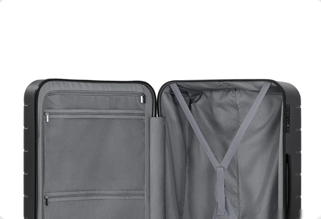 Чемодан Xiaomi Luggage Classic Pro 24" BHR8607GL (черный)