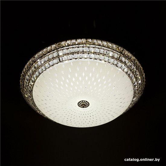 Припотолочная люстра LED4U L1150-550 GD