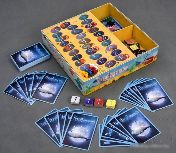 Настольная игра Cosmodrome Games Имаджинариум "Детство"